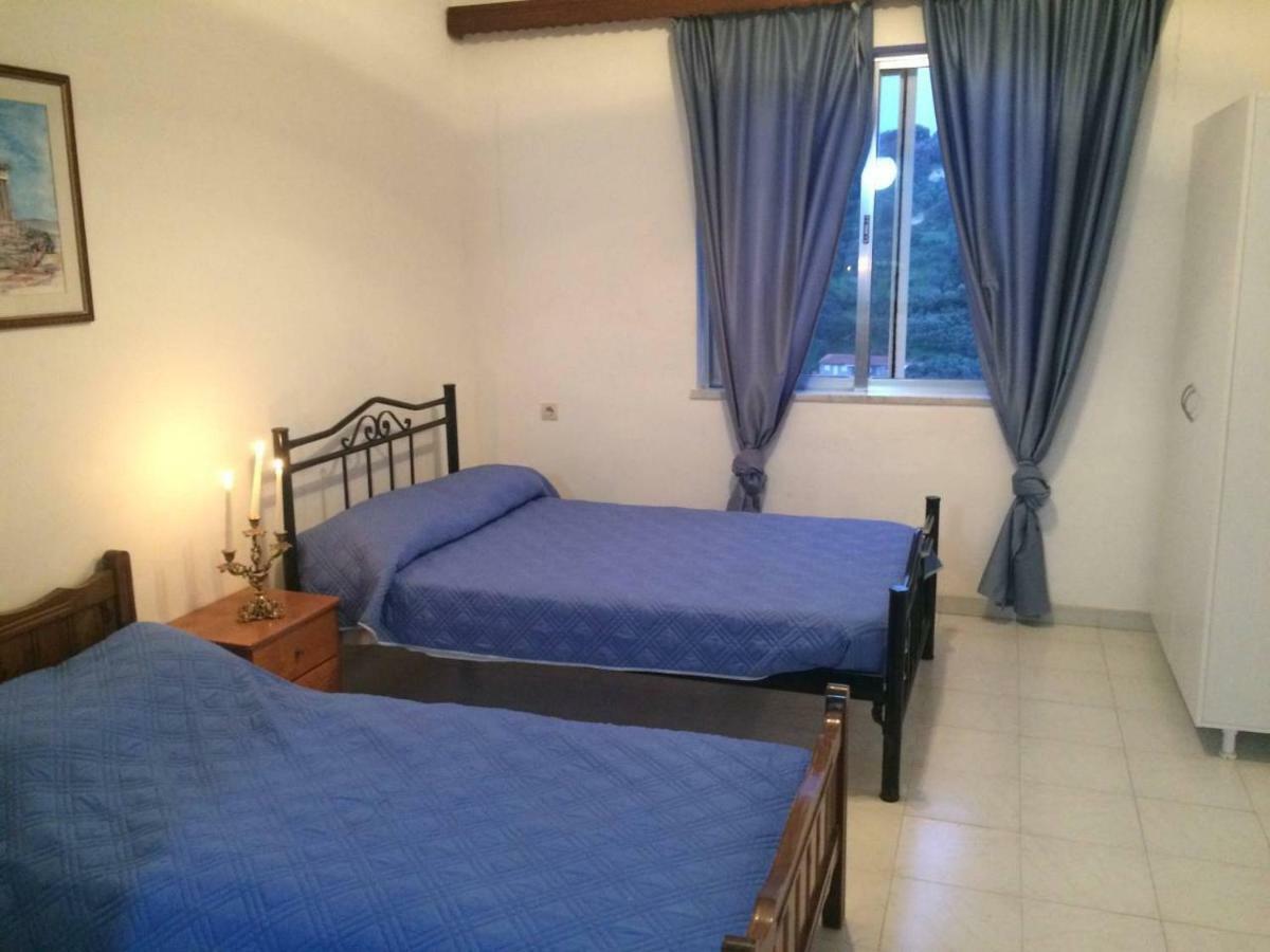 House With Sea View Close To Platanias Vrísai Exterior photo